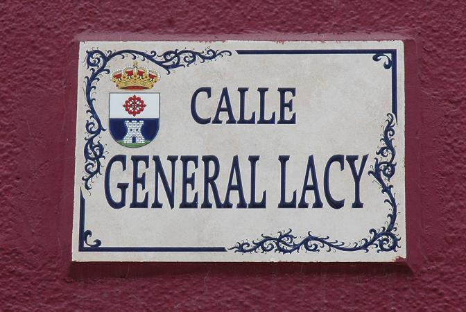 Calle de la casa rural